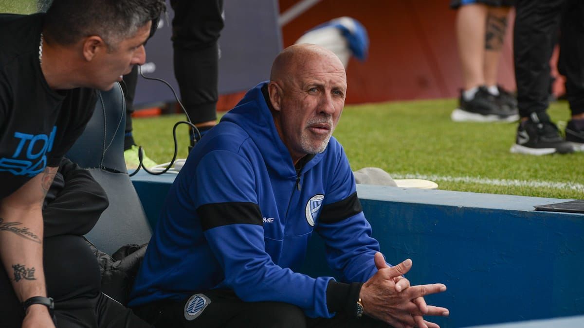 El entrenador de Godoy Cruz, Daniel Oldrá. El entrenador de Godoy Cruz, Daniel Oldrá.