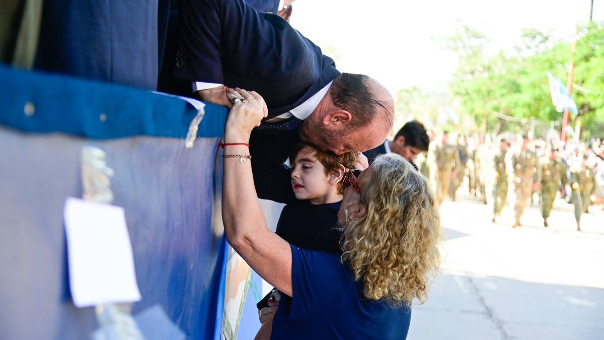 Gildo Insfrán va en busca de su séptima reelección.