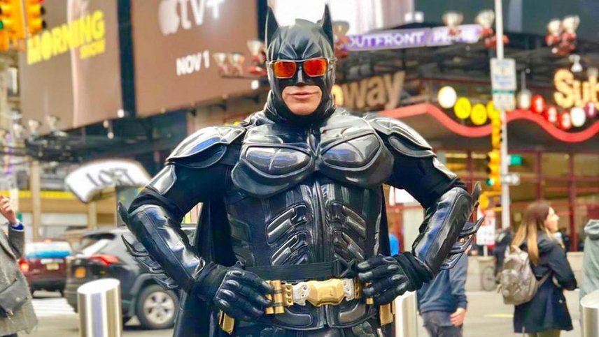 El Batman del Times Square: Macri sabe quién soy porque siempre lo apoyé