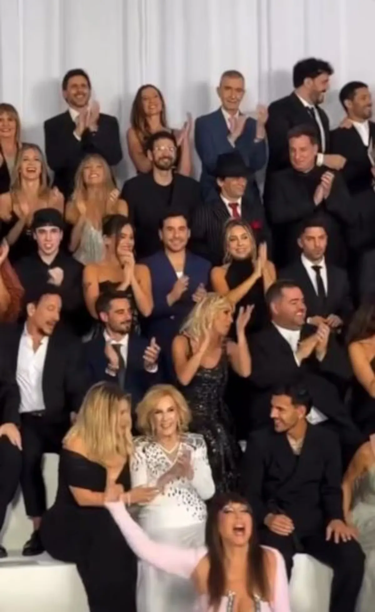 El enojo de Pampita por culpa de Wanda Nara. El enojo de Pampita por culpa de Wanda Nara.