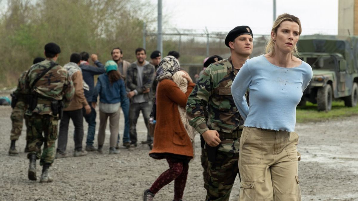 Netflix. La Cacería tiene impactantes escenas de violencia.