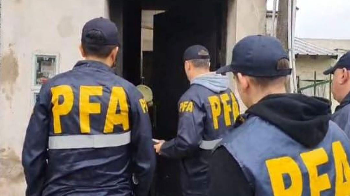 Abuso sexual de menores. Un policía federa de Salta fue detenido por distribución de videos sexual de menores.  Abuso sexual de menores. Un policía federa de Salta fue detenido por distribución de videos sexual de menores. 