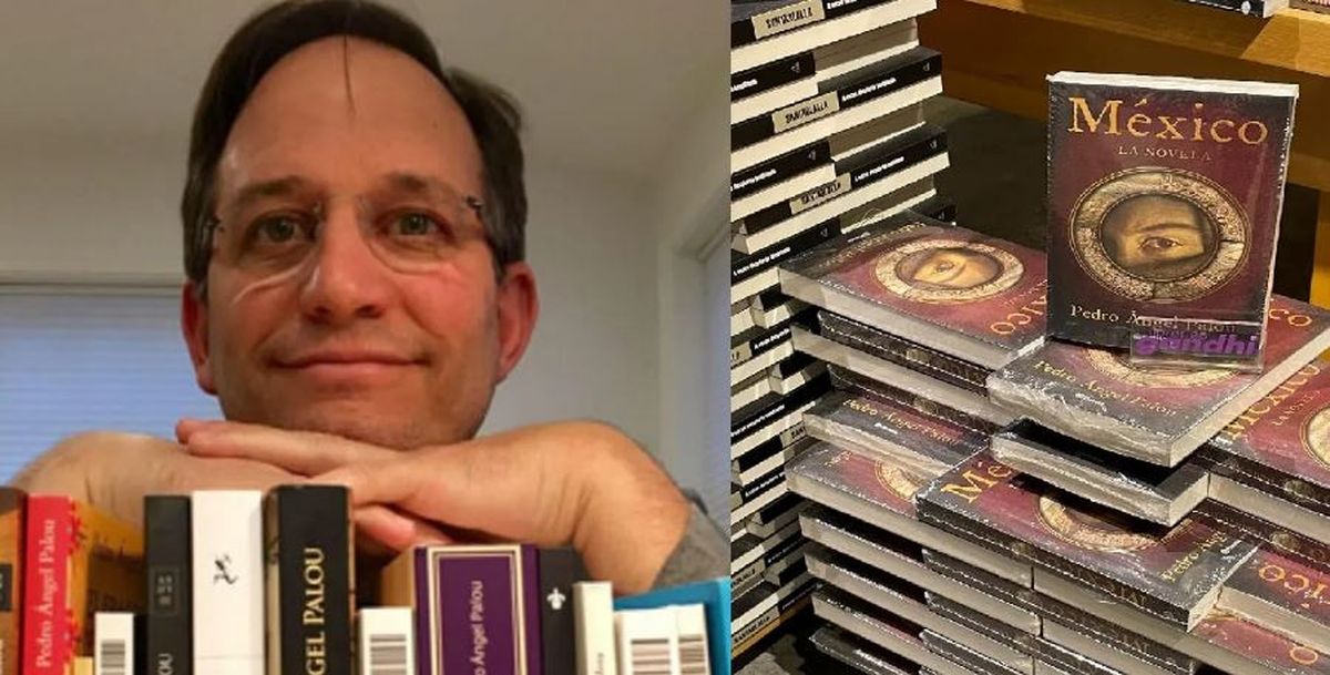 Pedro Palou junto a su obra México.