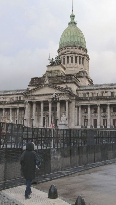 Argentina debe afrontar juicios por más de 9 mil millones de dólares