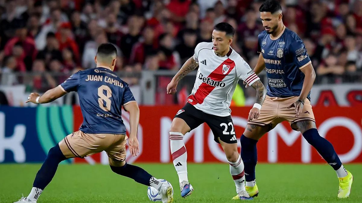 River le gana 1 a 0 a Carabobo con un gol de Driusi en el segundo tiempo