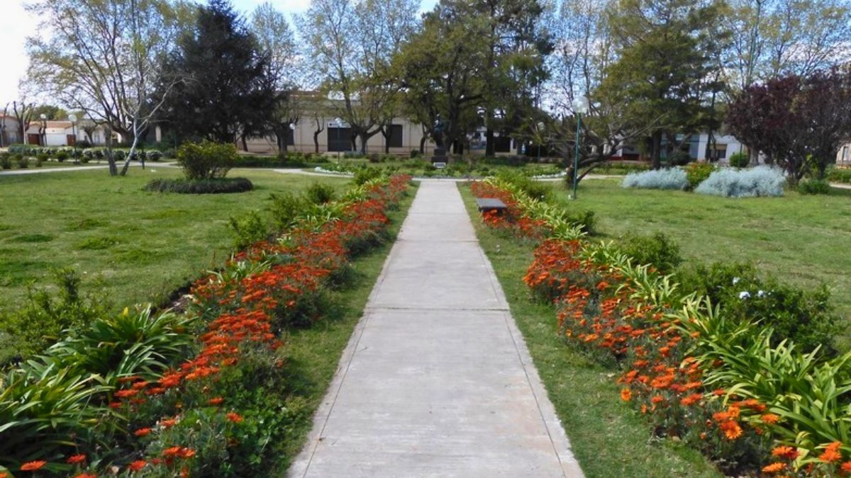 Una de las plazas del pueblo San Gregorio, ubicado en Santa Fe.