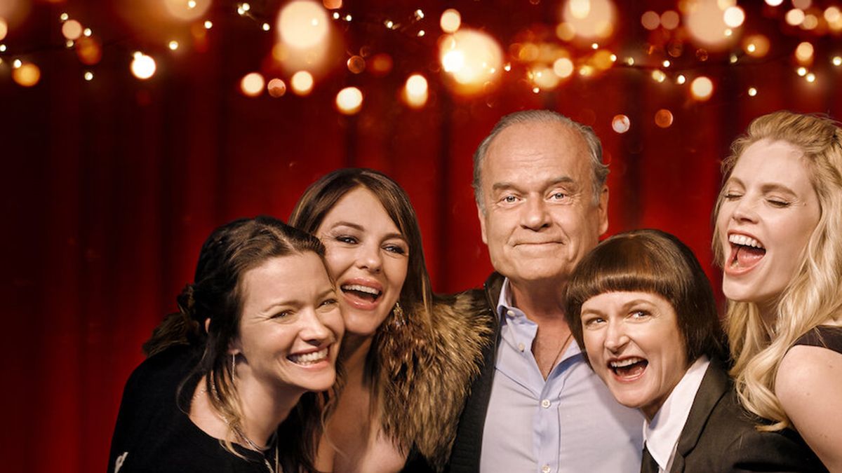 Elizabeth Hurley y Kelsey Grammer son parte de esta película de Navidad en Netflix que está entre las preferidas.
