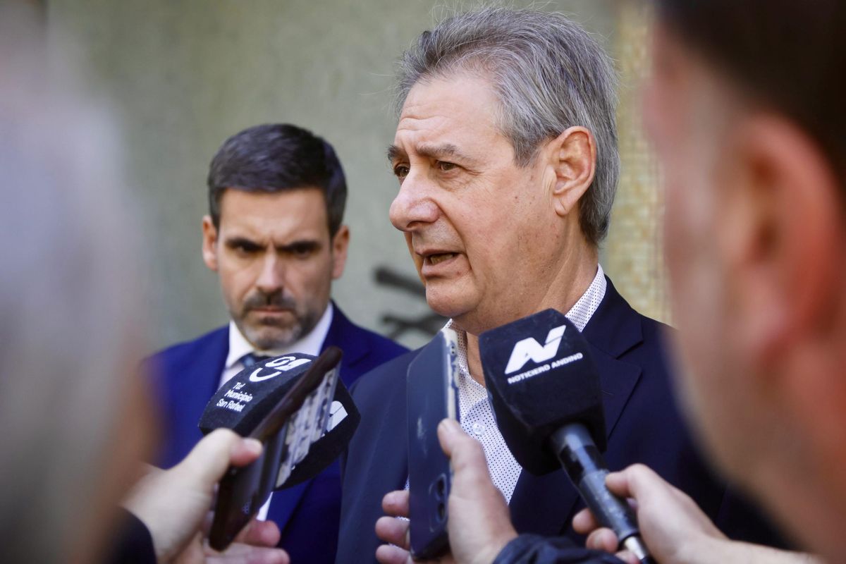 Omar Félix busca la autonomía municipal de San Rafael. En Malargüe, Celso Jaque también planteó el debate. Omar Félix busca la autonomía municipal de San Rafael. En Malargüe, Celso Jaque también planteó el debate.