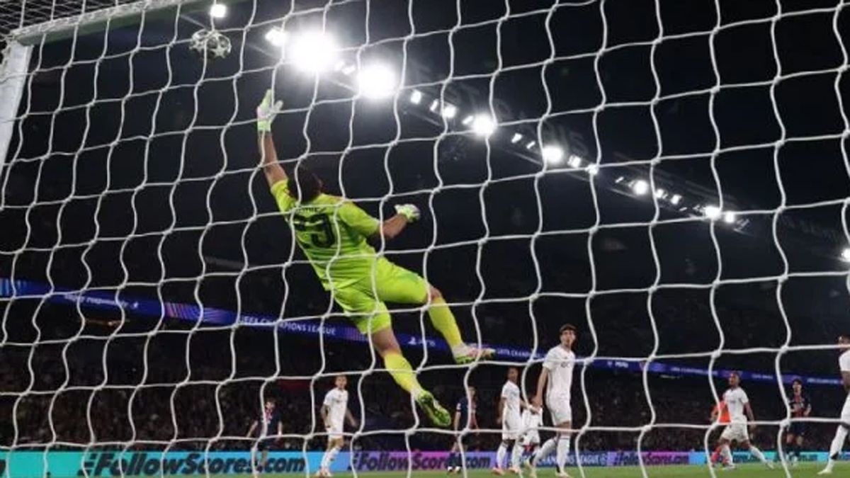 Emiliano Martínez no pudo hacer nada antes las grandes definiciones de los futbolistas del PSG. Emiliano Martínez no pudo hacer nada antes las grandes definiciones de los futbolistas del PSG.