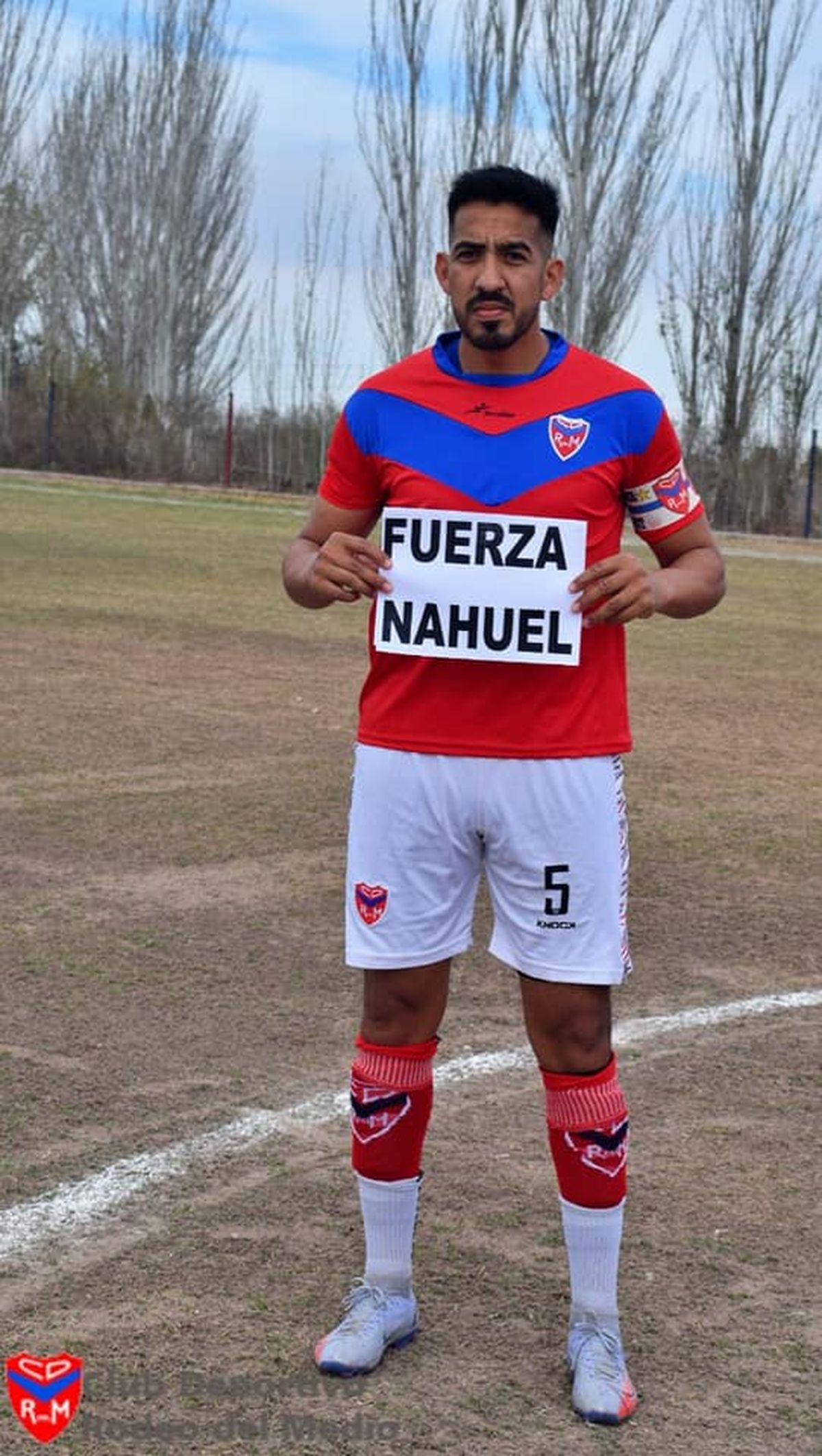 Gran gesto. Maycol Torres, capitán de Rodeo del Medio, le envió un mensaje a Nahuel, el chico de Argentino que se accidentó y está internado.