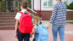 Cada cuánto tiempo hay que lavar la mochila que los niños llevan a la escuela