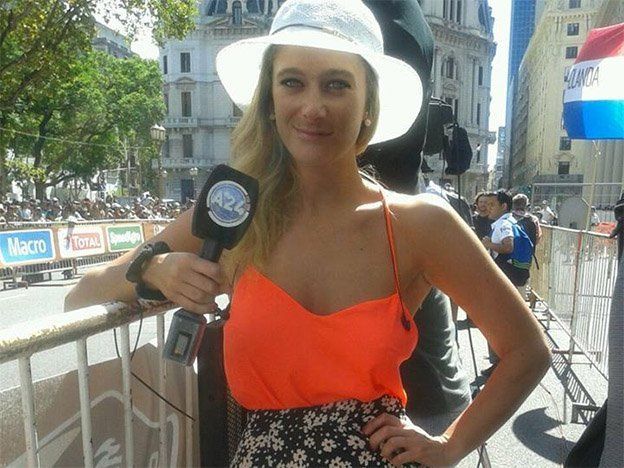 El otro costado del Dakar: las chicas que engalanaron la jornada