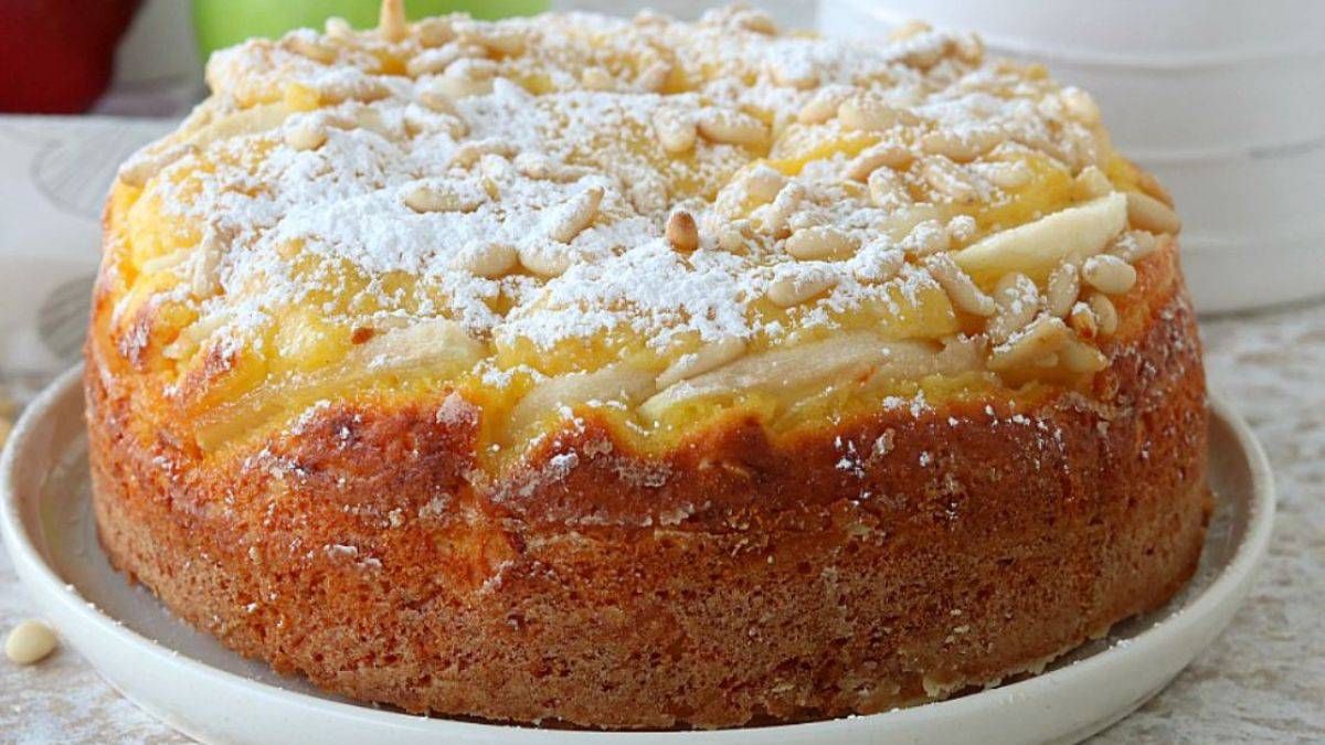 Recetas express: cómo hacer un bizcochuelo de manzana sin harina.