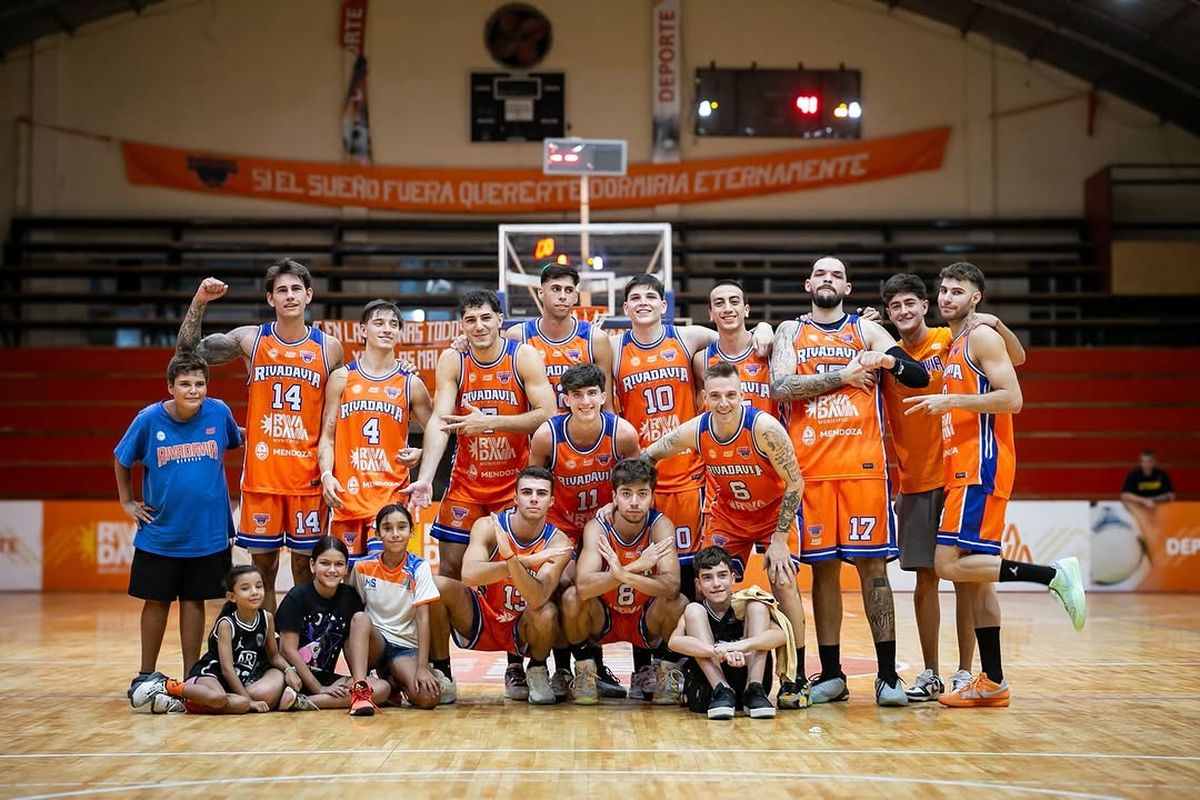 Rivadavia seguirá en Liga Argentina de básquet.
