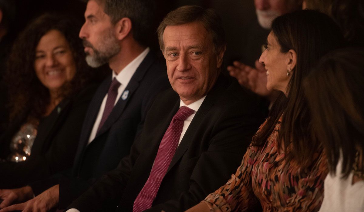 La administración de Suarez logró destrabar uno de los problemas que complicaba a la salud pública provincial.