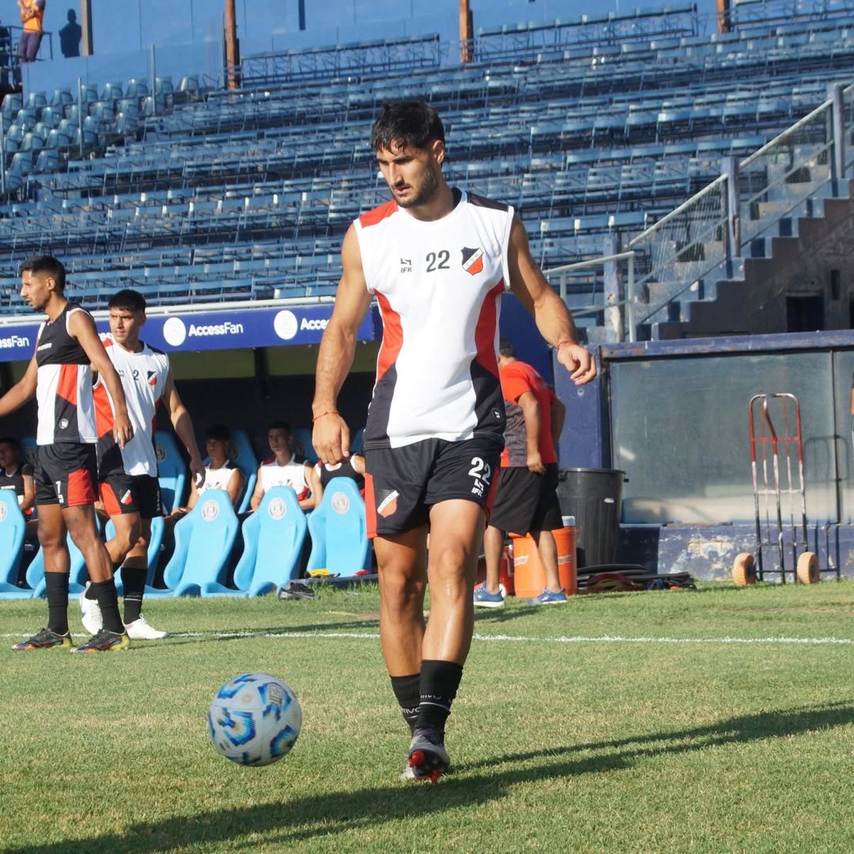 Matías Viguet en el amistoso frente a la Lepra. Foto: Gentileza Prensa Deportivo Maipú. Matías Viguet en el amistoso frente a la Lepra. Foto: Gentileza Prensa Deportivo Maipú. 