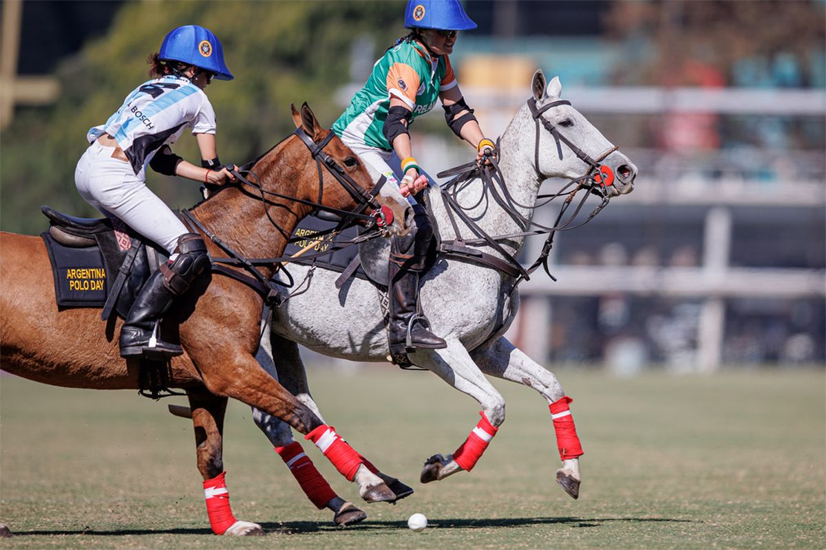 Las argentinas vencieron en el debut y volverán a jugar el martes, ante Inglaterra.