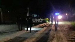 Un hombre murió y otro resultó herido de gravedad tras ser atacados a balazos otros dos en un barrio del norte de la ciudad de Santo Tomé (Santa Fe). Foto: Gentileza Diario UNO de Santa Fe.
