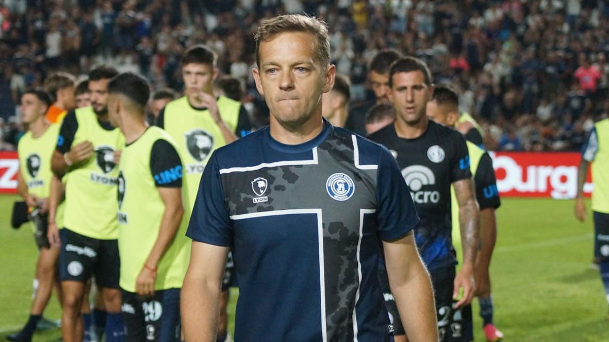 Cicotello debutó como local (UNO/Nicolás Ríos)