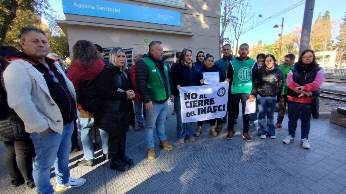 ATE Mendoza se sumó al paro general de la CGT.