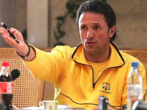 Popescu: Si Messi gana el Mundial, superará a Maradona