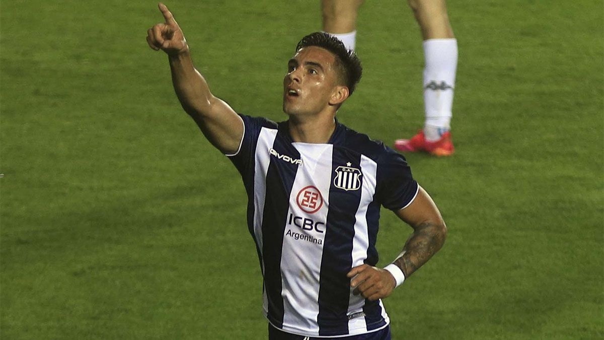 Talleres de Córdoba dio el batacazo ante Racing y es líder
