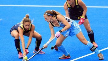 Las Leonas derrotaron a Australia con goles de Barrionuevo y Rebecchi
