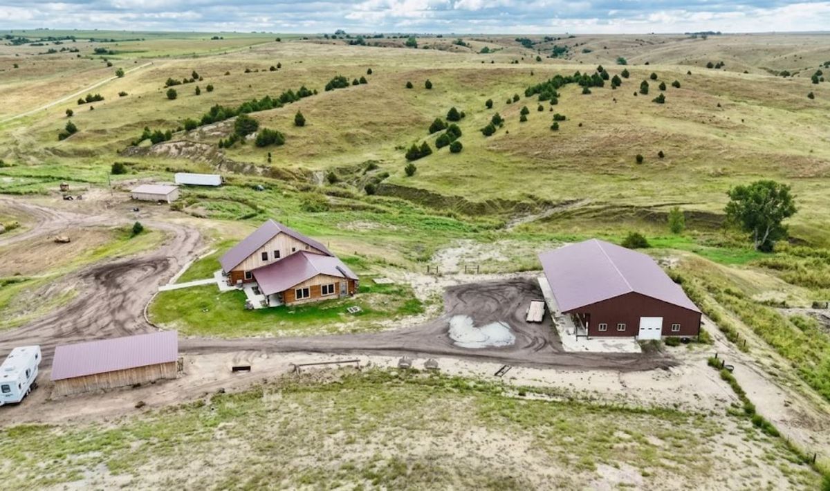 Vista aérea de Curtis, el pueblo que regala terrenos y aporta dinero para sumar vecinos. Foto: Curtis