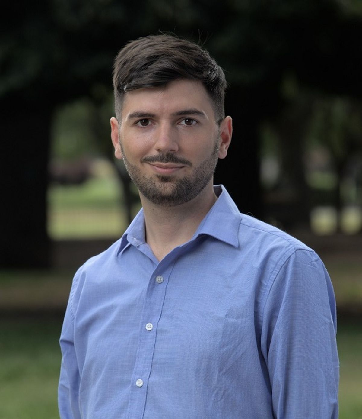 Nicolás Cortez es el candidato a intendente de Maipú por el Frente de Izquierda. Nicolás Cortez es el candidato a intendente de Maipú por el Frente de Izquierda.