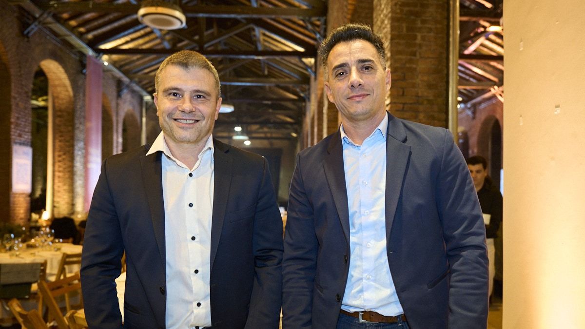 Diego Costarelli (intendente Godoy Cruz) y Marcos Calvente (intendente de Guaymallén). Diego Costarelli (intendente Godoy Cruz) y Marcos Calvente (intendente de Guaymallén).