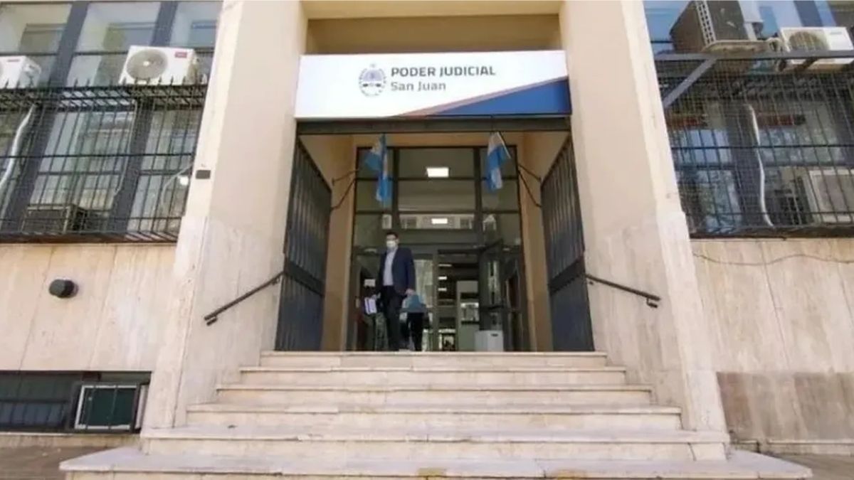 El robo ocurrió en el edificio del Poder Judicial. El robo ocurrió en el edificio del Poder Judicial.