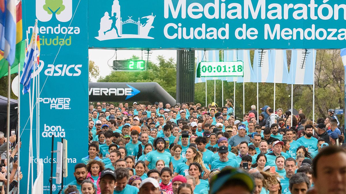 La Media Maratón contará con premios en efectivo para los tres primeros puestos de las categorías 21k y 10k.