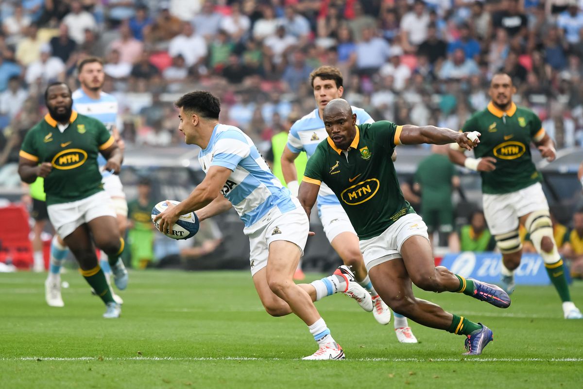 Los Pumas vencieron a los Springboks la última vez que jugaron de locales, pero ahora irán a Londres. Los Pumas vencieron a los Springboks la última vez que jugaron de locales, pero ahora irán a Londres.