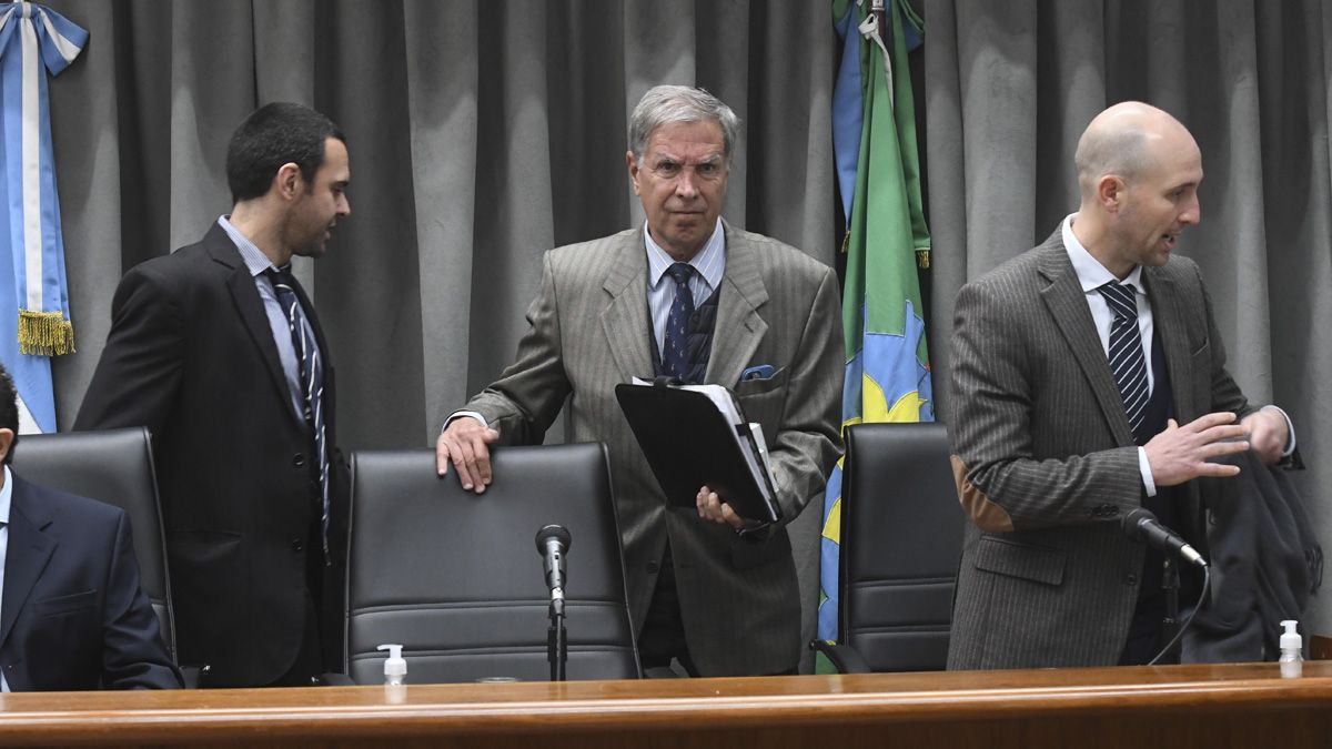 Los jueces integrantes del Tribunal Oral Criminal 4 de San Isidro, durante la audiencia de este lunes por el crimen de María Marta García Belsunce