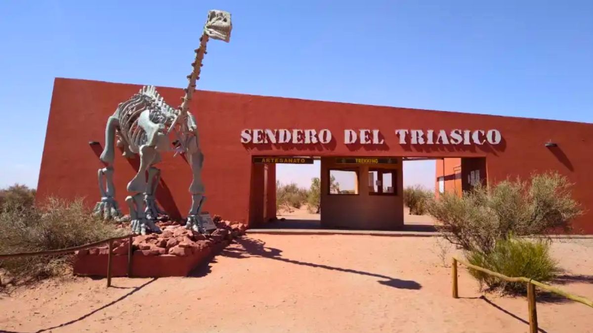 Parece prácticamente un pueblo jurásico. Parece prácticamente un pueblo jurásico.