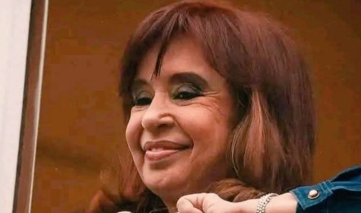 Cristina Kirchner estuvo dos semana internada por una operación de apendicitis.
