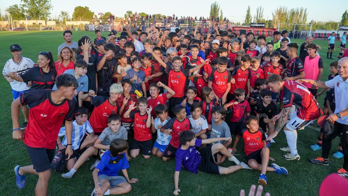 FADEP a un escalón de ascender al Torneo Federal A
