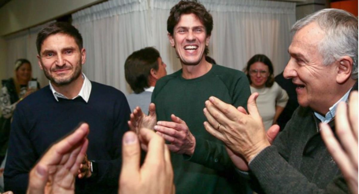 Morales viene de festejar el triunfo del larretista Pullaro en las PASO de Santa Fe. Morales viene de festejar el triunfo del larretista Pullaro en las PASO de Santa Fe.