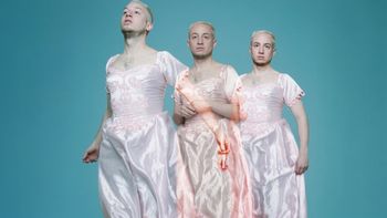 Martín Rechimuzzi llega a Mendoza con el fenómeno teatral Alejandra Martín Rechimuzzi llega a Mendoza con el fenómeno teatral Alejandra