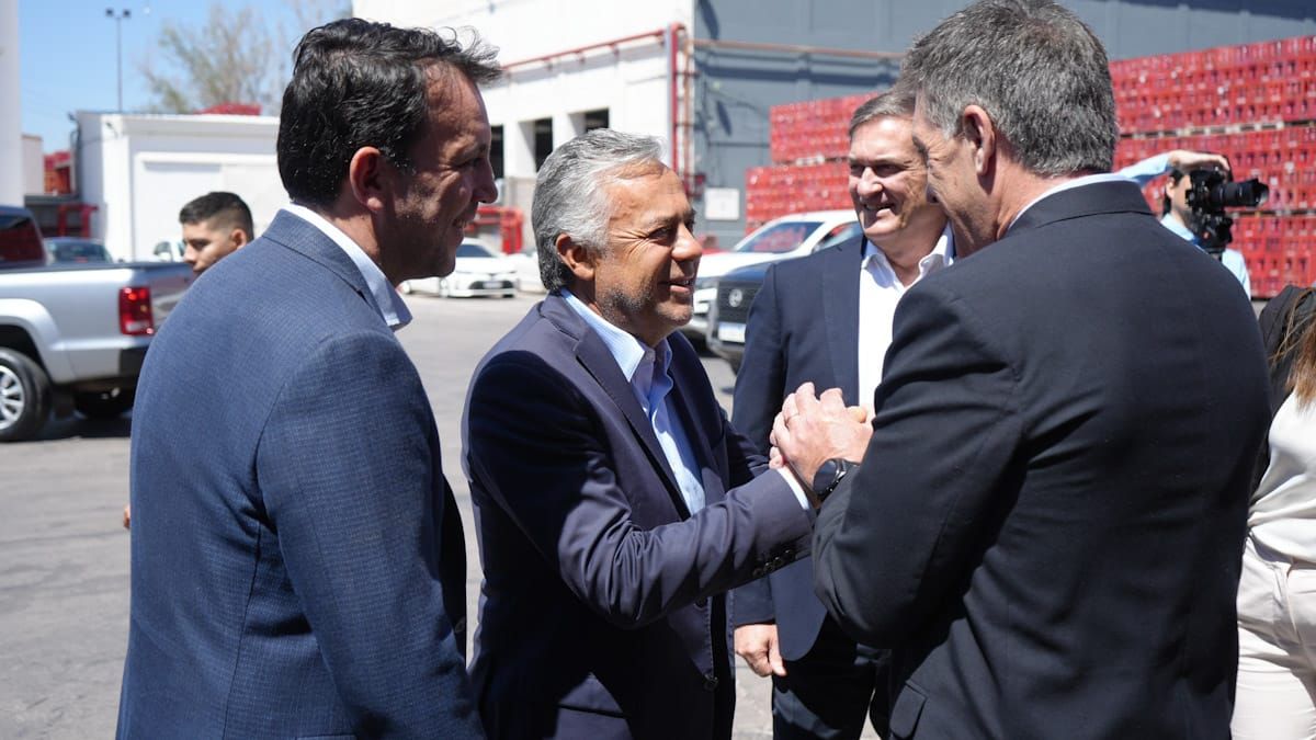 El gobernador destacó que Mendoza ha dado muestras de ser una provincia favorable a las inversiones. El gobernador destacó que Mendoza ha dado muestras de ser una provincia favorable a las inversiones.