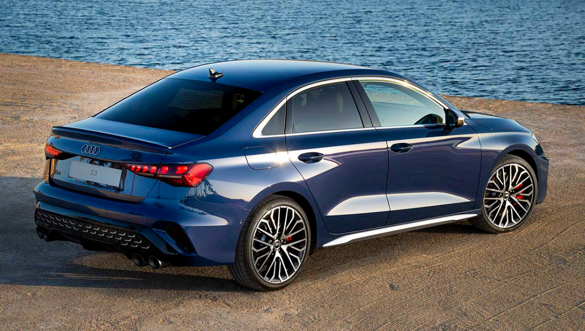 Así es el S3, el auto más deportivo de Audi: 300 CV de potencia y un diseño increíble. Así es el S3, el auto más deportivo de Audi: 300 CV de potencia y un diseño increíble.