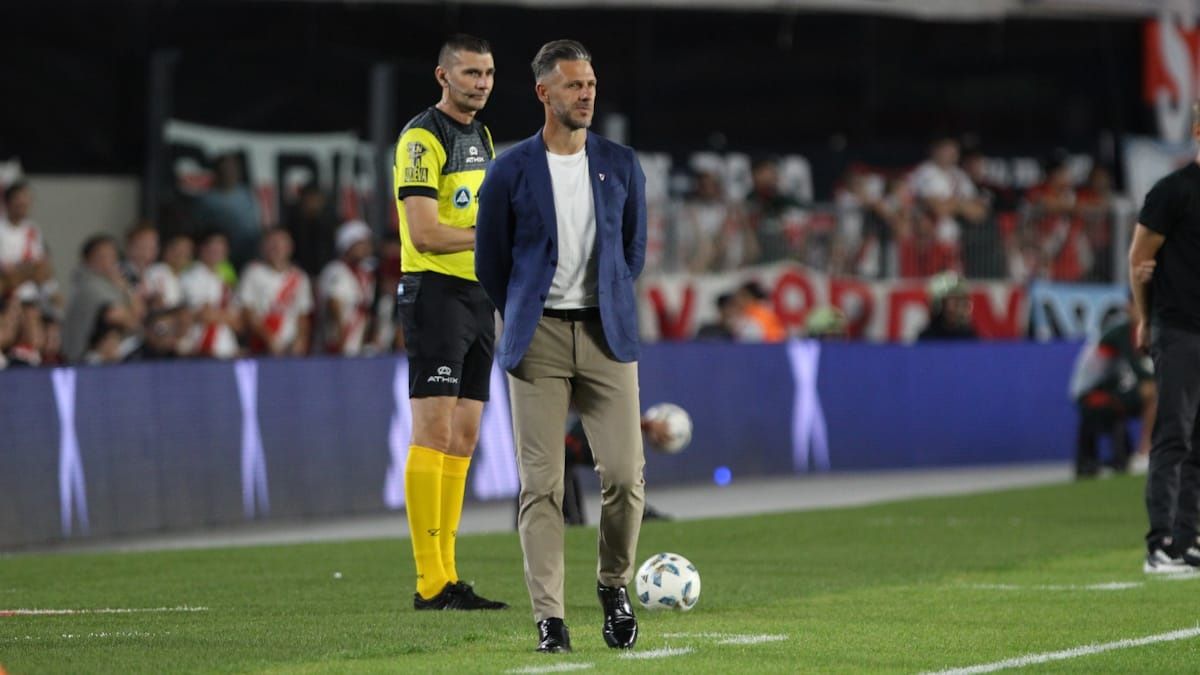 El entrenador de River Plate, Martín Demichelis, pondrá un equipo con jugadores que habitualmente que no son titulares. El entrenador de River Plate, Martín Demichelis, pondrá un equipo con jugadores que habitualmente que no son titulares.
