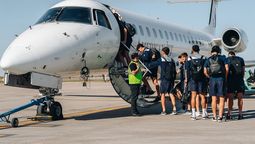 Desde el Aeropuerto El Plumerillo mostraron su apoyo a Independiente Rivadavia.