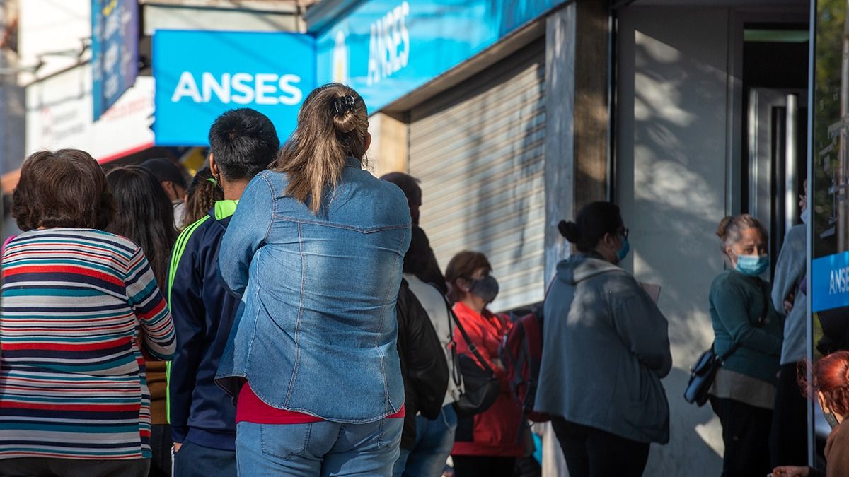 ANSES dio a conocer el calendario de pago de mayo 2022 y del bono de 12000