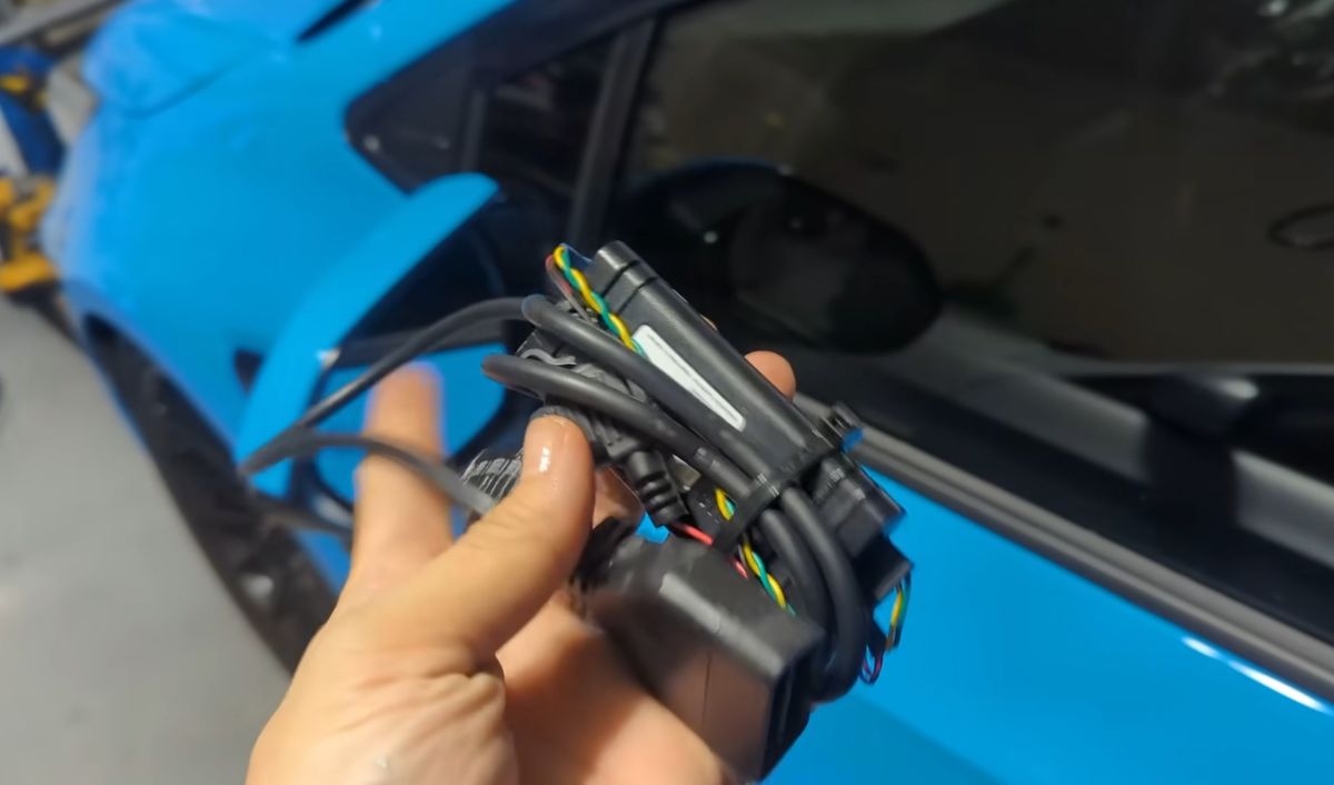 El artefacto que Anthony halló en su vehículo. El artefacto que Anthony halló en su vehículo.