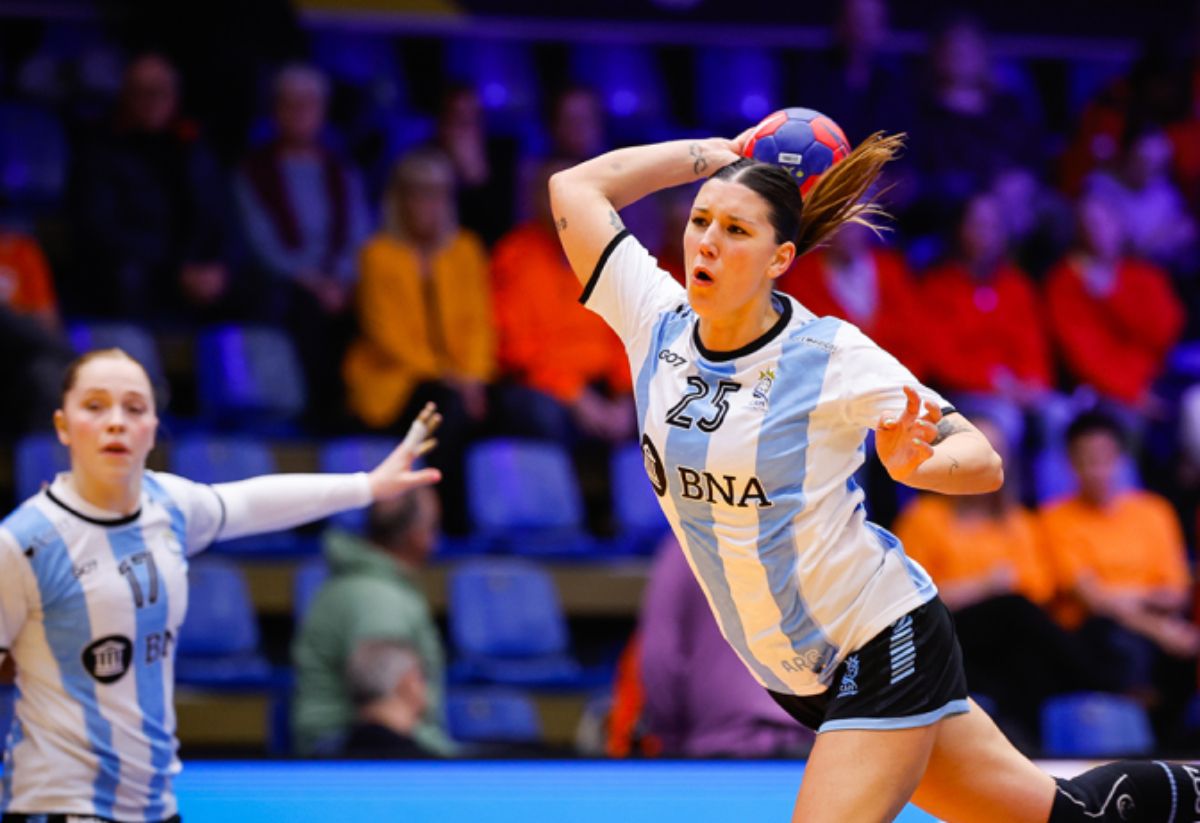 Micaela Casasola hizo 4 goles en la derrota de La Garra en el Mundial de Handball 2023 Micaela Casasola hizo 4 goles en la derrota de La Garra en el Mundial de Handball 2023