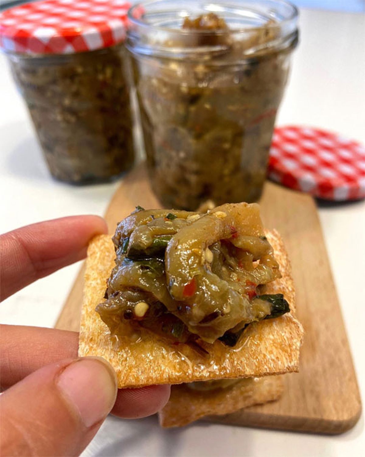 Nada más rico que realizar esta receta y degustar unas rica berenjena en escabeche. Nada más rico que realizar esta receta y degustar unas rica berenjena en escabeche.