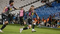 Ulises Ortegoza y un golazo para darle el triunfo a Gimnasia