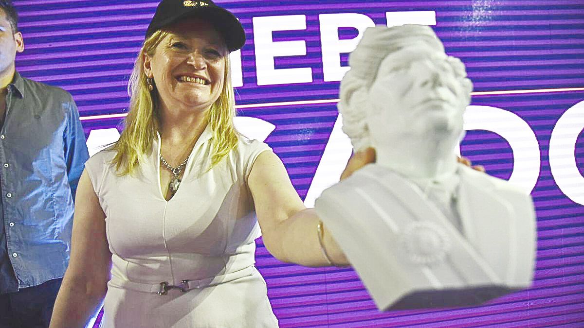 La vicegobernadora Hebe Casado ya salió a mostrar que se desafilió del PRO como primer paso a su afiliación a La Libertad Avanza. 