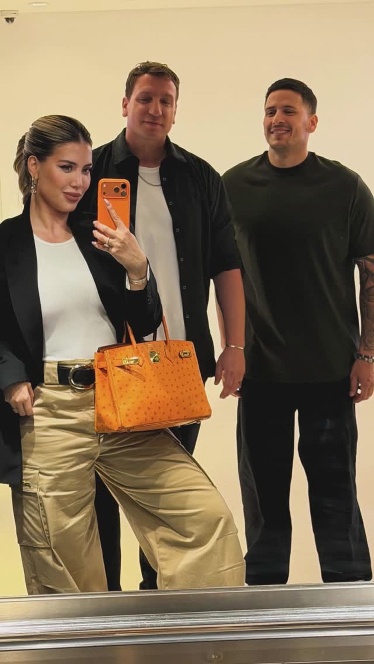 Wanda Nara reaccionó tras la entrevista de Mauro Icardi y la China Suárez con Mario Pergolini. Wanda Nara reaccionó tras la entrevista de Mauro Icardi y la China Suárez con Mario Pergolini.